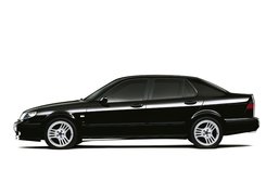 Czarny, Saab 9-5