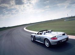 Carrera GT, Przygotowany do zakrętu