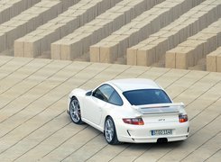 Porsche GT3, Lewy Profil