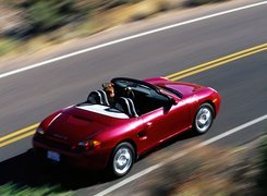 Bordowe Porsche Boxster