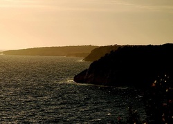 Morze, Fale, Wybrzeże