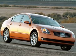 Nissan Maxima