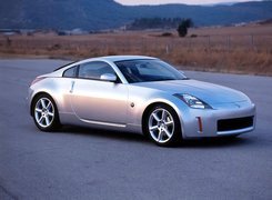 Srebrny, Nissan 350Z