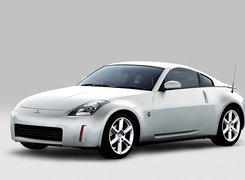 Biały, Nissan 350Z