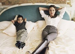 Angelina Jolie, Dziecko