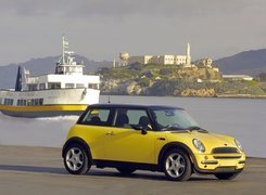 żółty, Mini