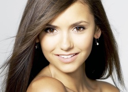 Aktorka, Nina Dobrev