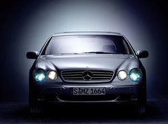 Mercedes CL, Przód