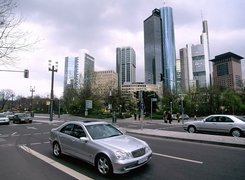 Mercedes C-klasa, Sedany, Sedan, Miasto