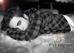 Robert Pattinson, Łóżko