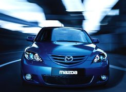 Mazda 3, Przód