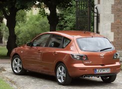 Mazda 3, S