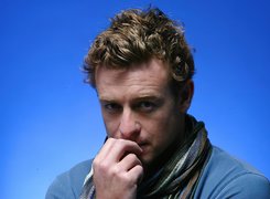Simon Baker, Szal