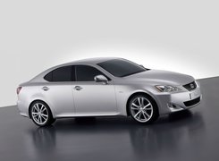 Nowy, Lexus IS