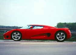 Koenigsegg, Lewy Profil