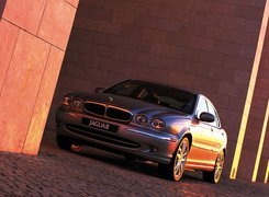 Jaguar X-Type
