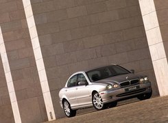 Srebrny, Jaguar X-Type