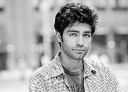 Adrian Grenier