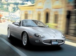 XKR