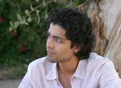 Adrian Grenier