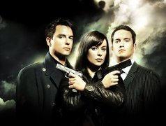 Torchwood, John Barrowman, Eve Myles, Kai Owen