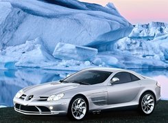 Mercedes Benz SLR McLaren