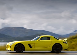 Mercedes SLS AMG E-Cell