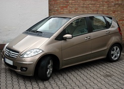 Mercedes B-klasa