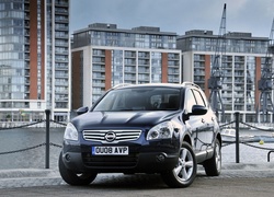 Przód, Nissan Qashqai +2, Maska, Grill
