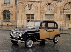 Stare, Renault 4