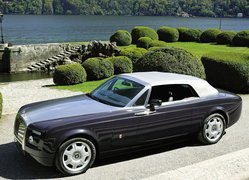 Rolls-Royce Phantom Drophead Coupe