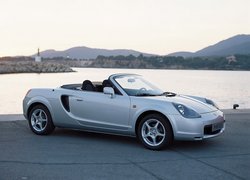 Toyota MR 2, Roadster