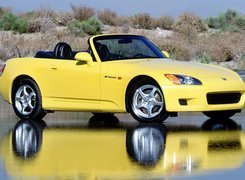 S2000