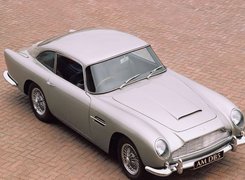 Aston Martin DB5, Maska