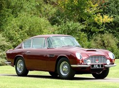 Aston Martin DB6
