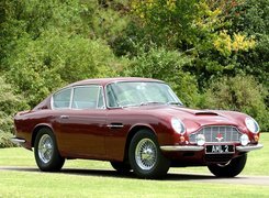 Aston Martin DB6