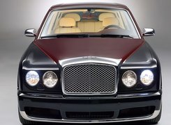 Przód, Bentley Arnage, Atrapa