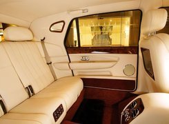 Bentley Arnage, Tylna, Kanapa