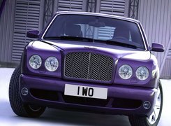 Fioletowy, Bentley Arnage, Atrapa