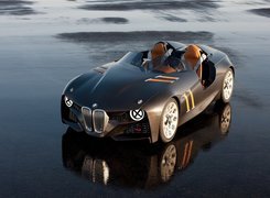 BMW 328 Concept, Wnętrze