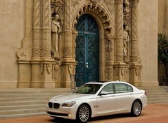 BMW 750Li, Elegancka, Limuzyna