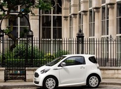 Aston Martin Cygnet, Miejskie, Auto