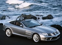 Srebrny, Mercedes Benz SLR McLaren Roadster