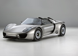 Srebrne, Porsche 918 Spyder Concept