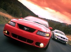 Czerwony, Ford Mustang