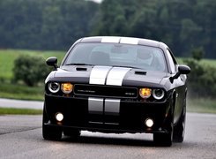 Przód, Dodge Challenger STR8