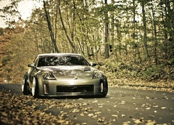 Nissan 350Z, Droga