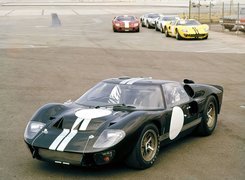 Zielony, Ford