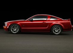 Ford Mustang, Lewy Profil