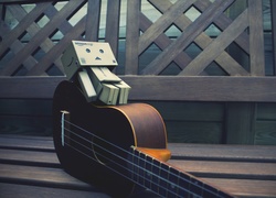 Danbo, Gitara